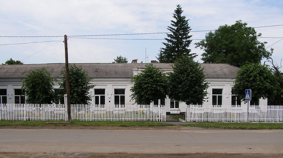 Монастирське